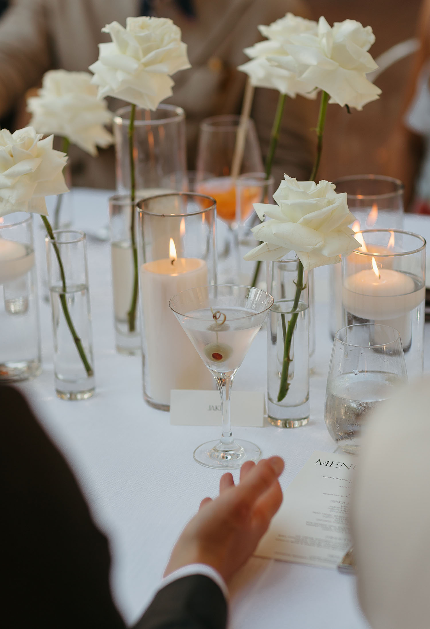 rehearsal dinner table setting
