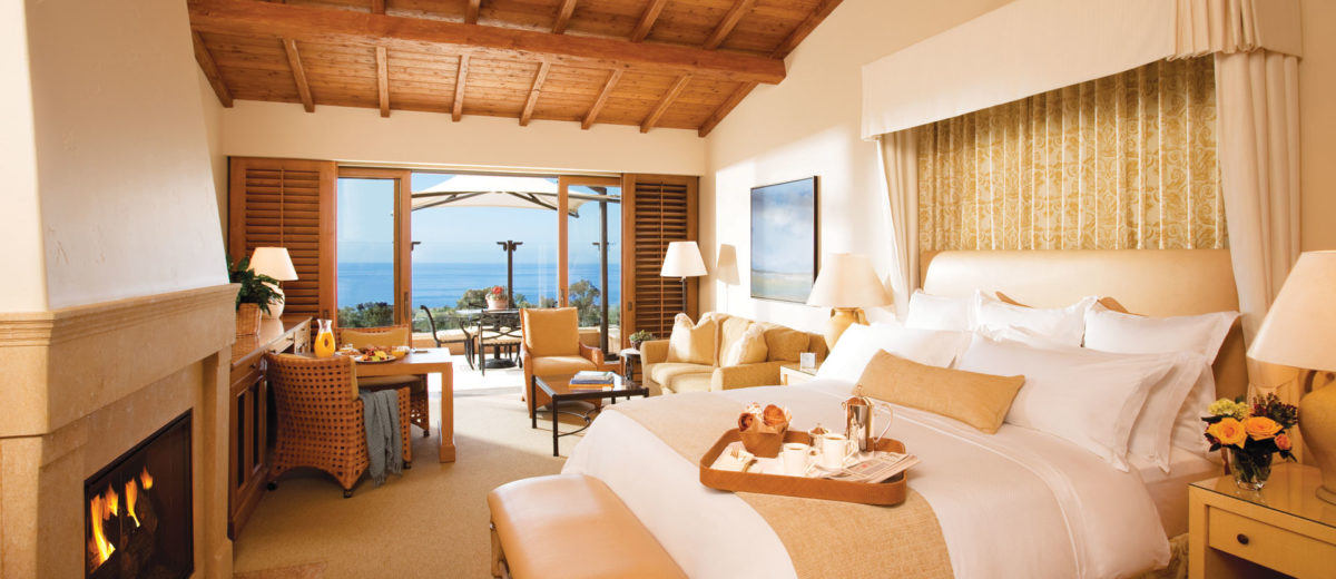 The Resort at Pelican Hill bungalow hero