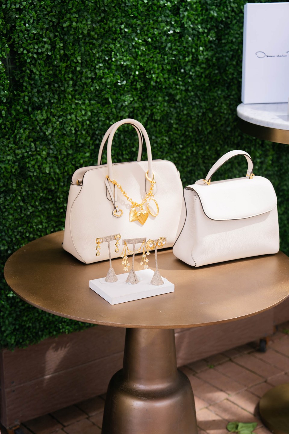 Oscar de la renta handbag