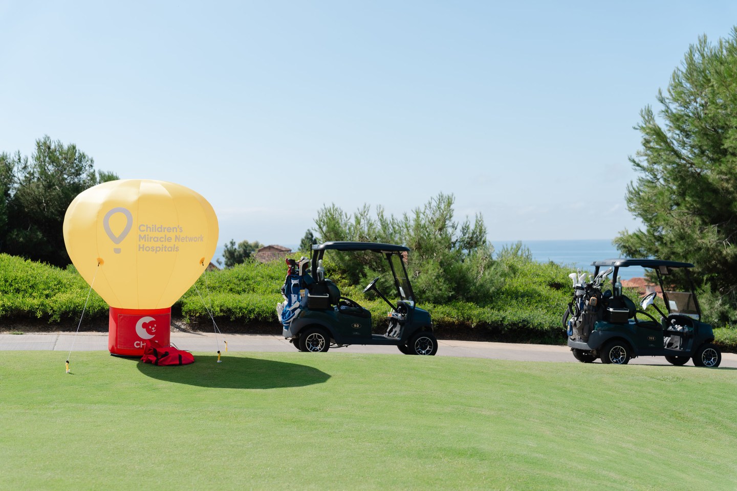 play yellow event on course